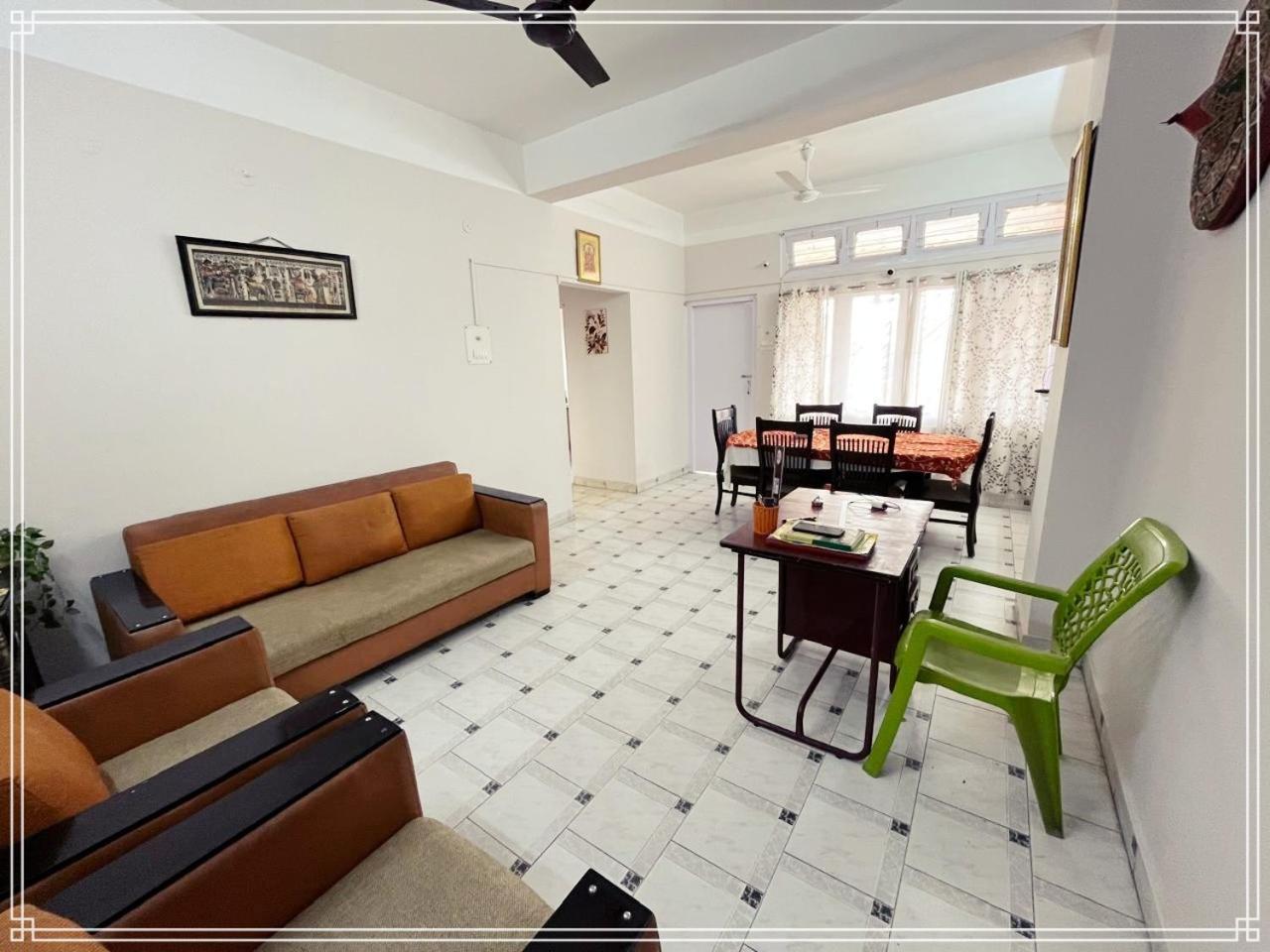 Kanak Laxmi Villa B&B Guwahati Esterno foto